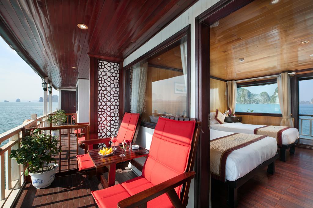 Hotel Garden Bay Luxury Cruise Hạ Long Exterior foto