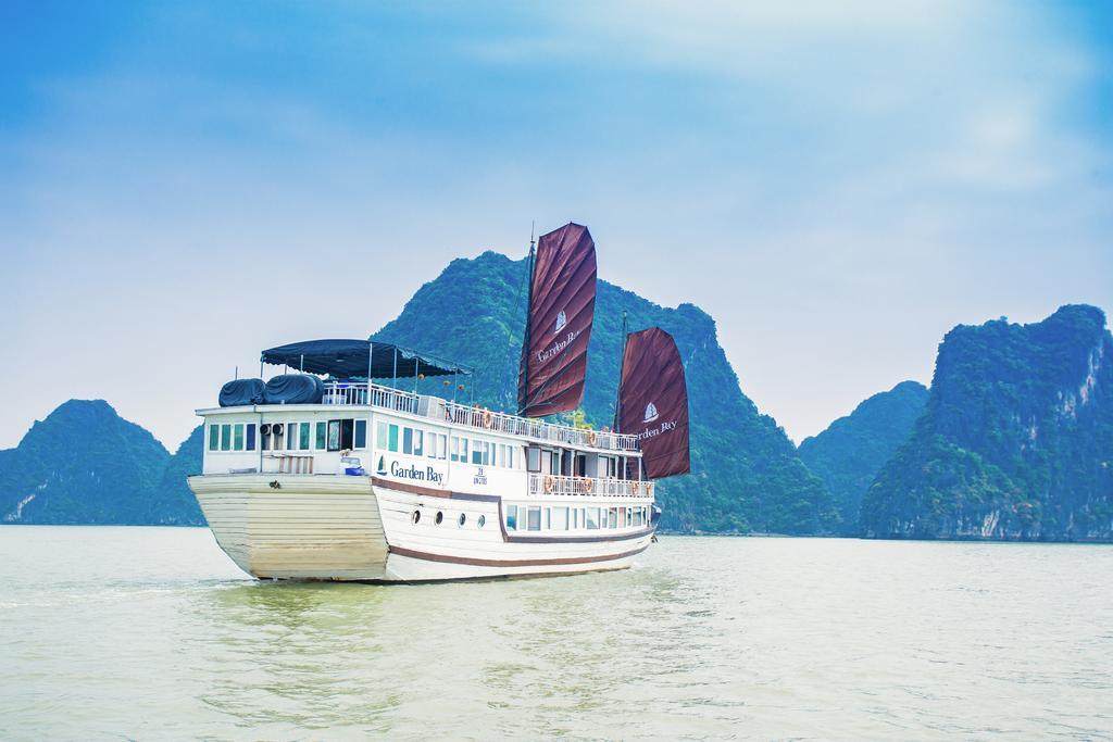 Hotel Garden Bay Luxury Cruise Hạ Long Exterior foto