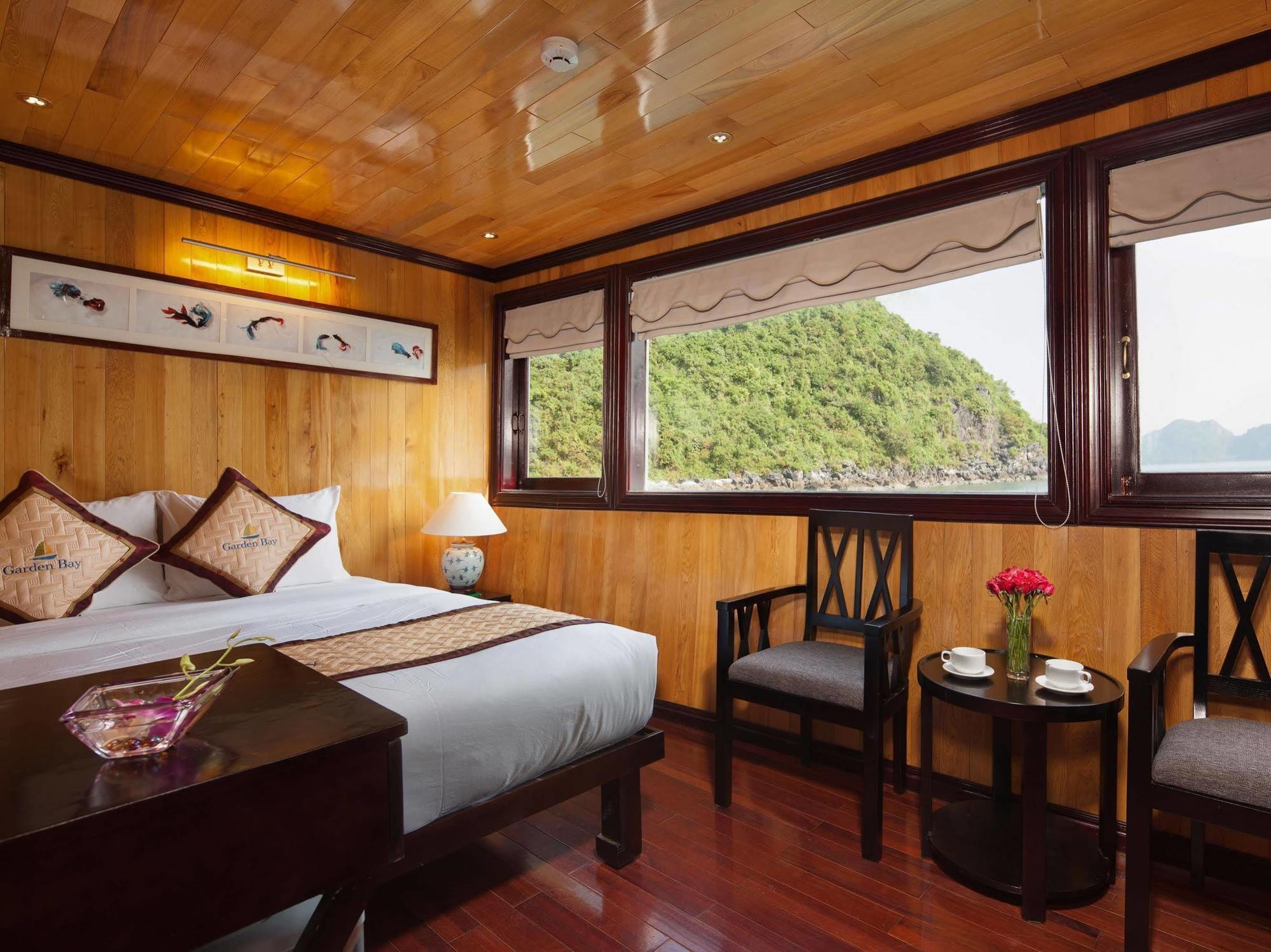 Hotel Garden Bay Luxury Cruise Hạ Long Exterior foto